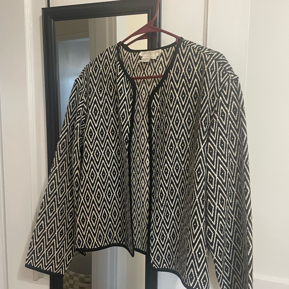 Vintage Doncaster Black and White Diamond Pattern Blazer